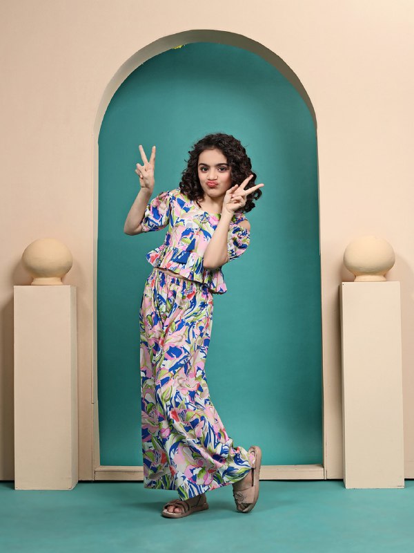 Kushi Multicolour Printed Crop Top And Plazzo Set