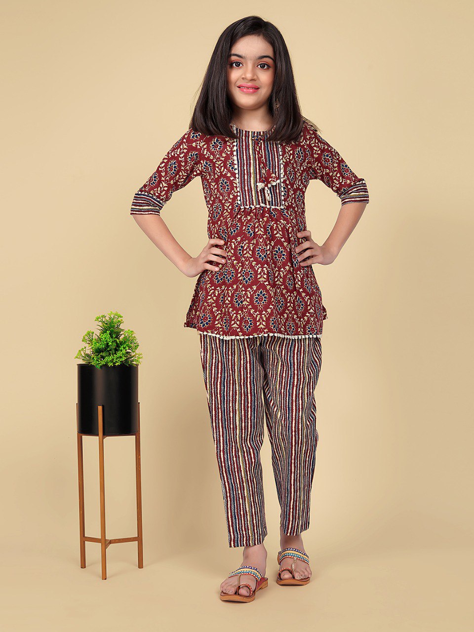Vaidehi Maroon PolyCotton  Suit Set