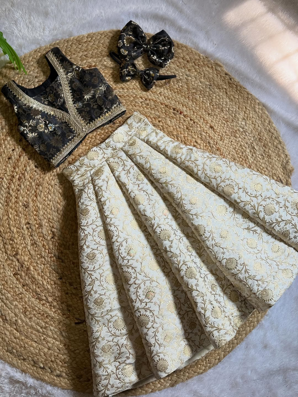 Saanvi Classic Grace Lehenga Set