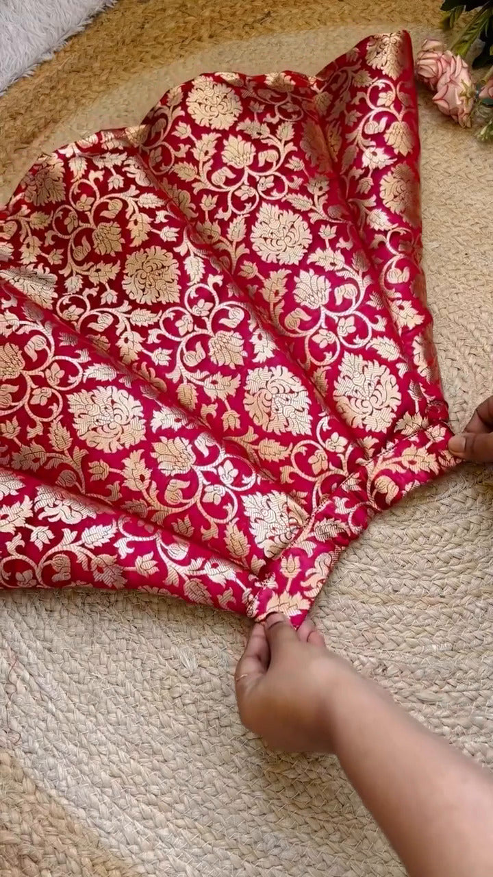 Siya Royal Zari Lehenga Set