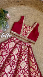 Siya Royal Zari Lehenga Set