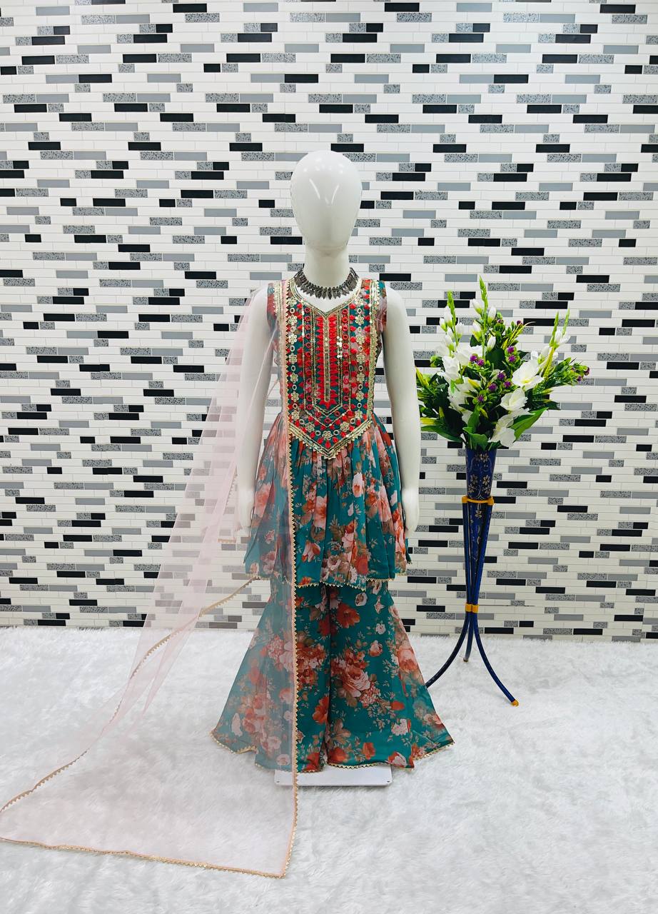 TOP WITH SARARA AND DUPATTA FULL STTICHED OC-184